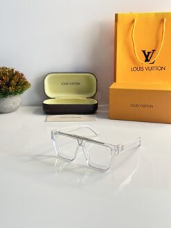 Louis_Vuitton_1502_Water_Day