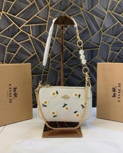 Coach_Classy_Flowe_Patch_Sling_Bag