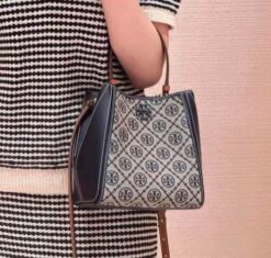 Tory Burch Mcgraw T Monogram With Og Box