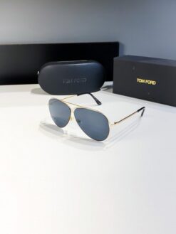 Tomford gold black 0488